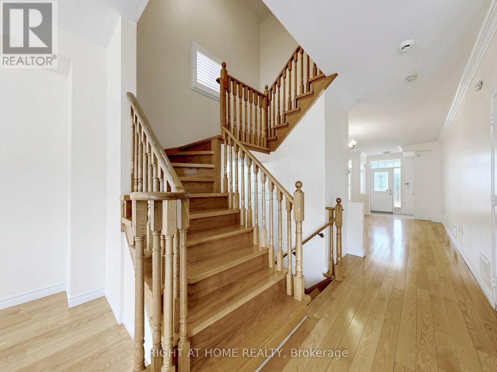 306 William Berczy Boulevard, Markham, Ontario  L6C 2G1 - Photo 13 - N13035002