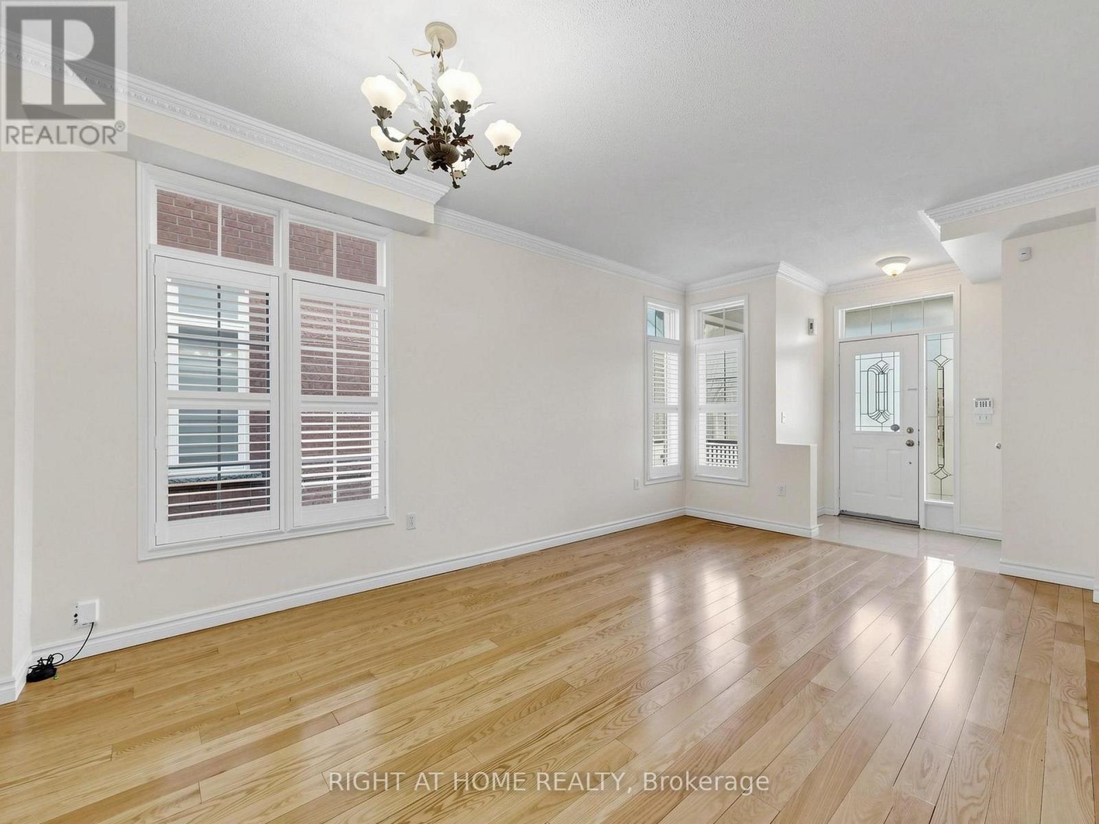 306 William Berczy Boulevard, Markham, Ontario  L6C 2G1 - Photo 3 - N13035002