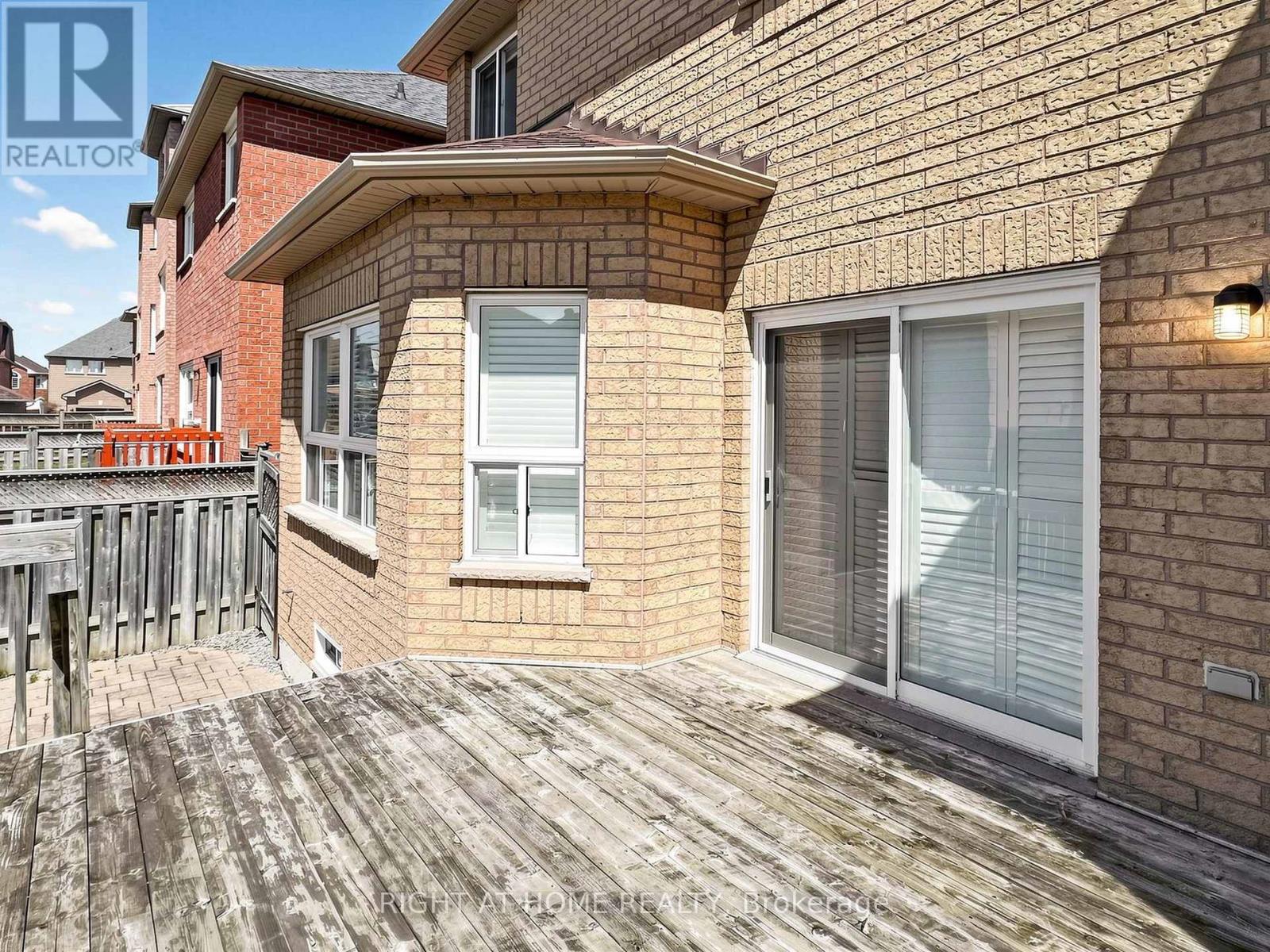 306 William Berczy Boulevard, Markham, Ontario  L6C 2G1 - Photo 34 - N13035002