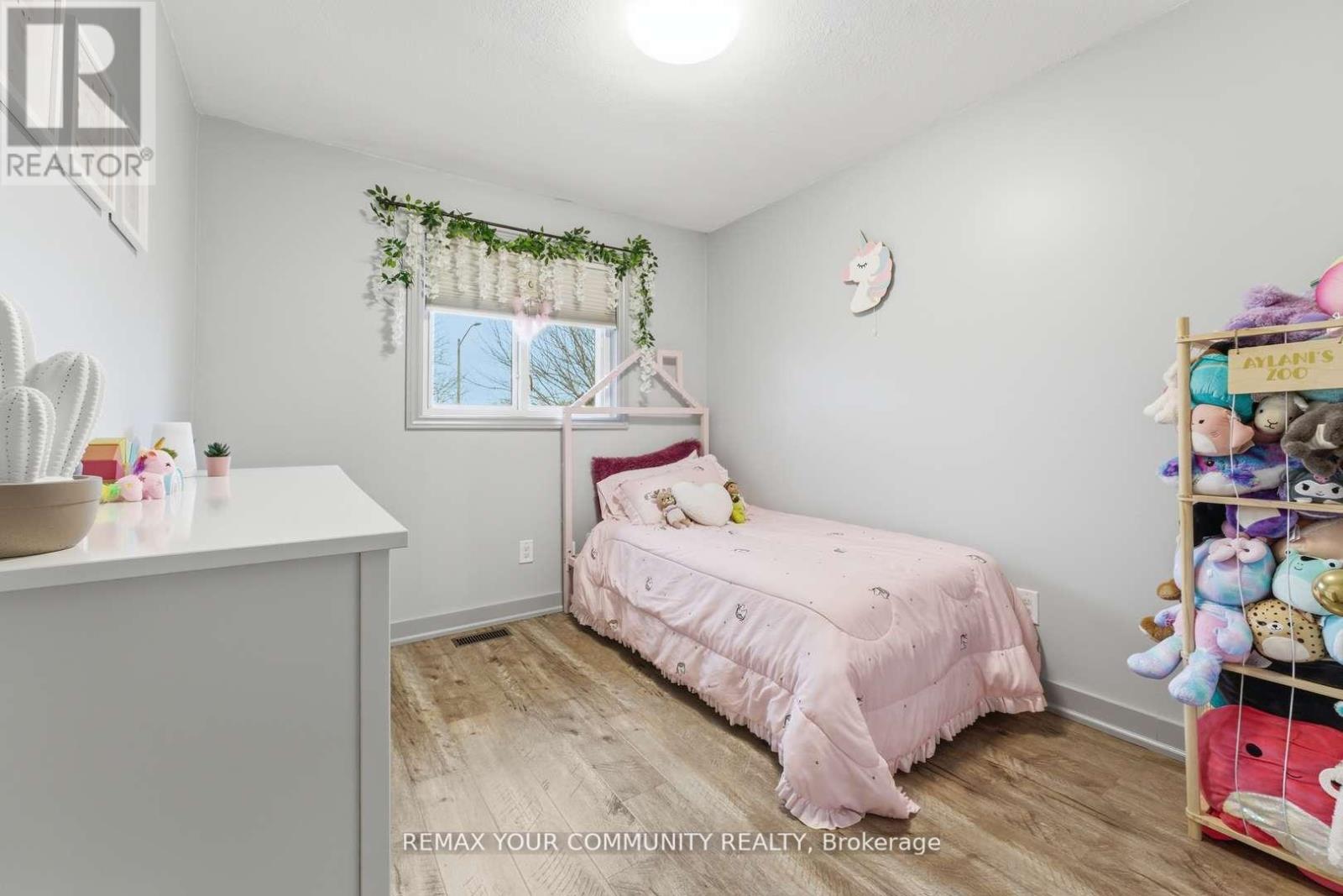 17 Fox Run Lane, Bradford West Gwillimbury (Bradford), Ontario  L3Z 2J1 - Photo 15 - N13035026