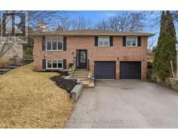 17 FOX RUN LANE, Bradford West Gwillimbury, Ontario