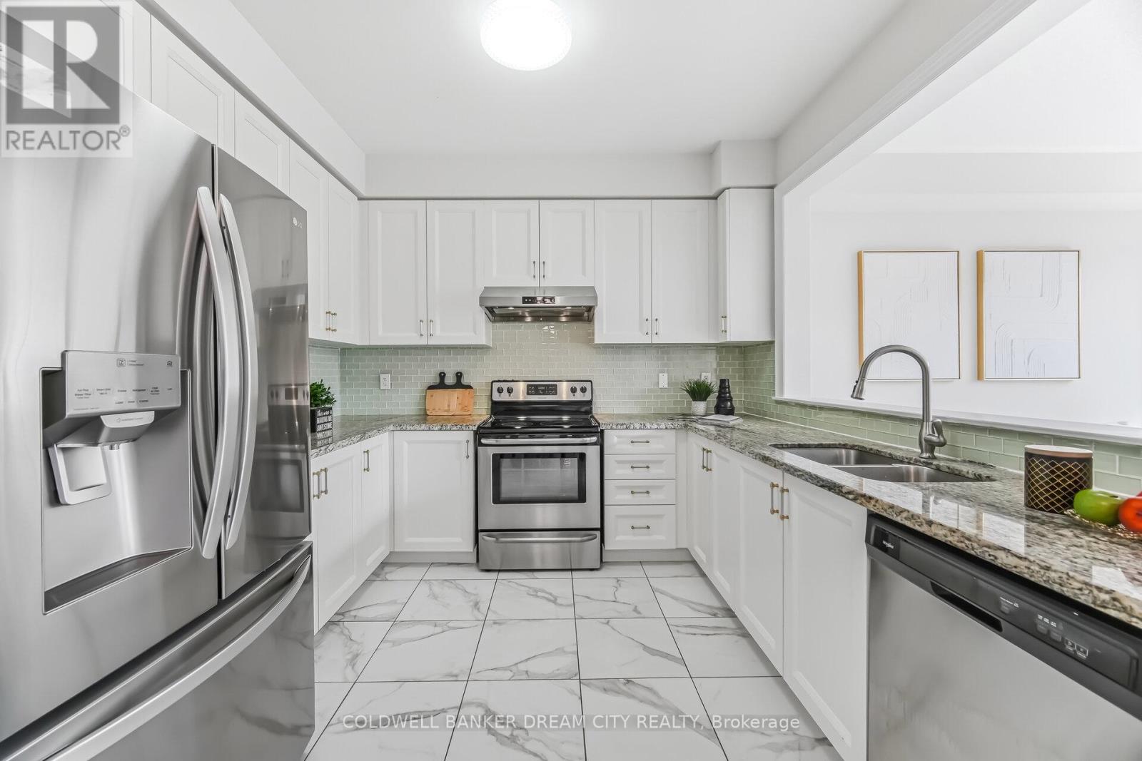 382 Kirkham Drive, Markham, Ontario  L3S 0E4 - Photo 13 - N13035054