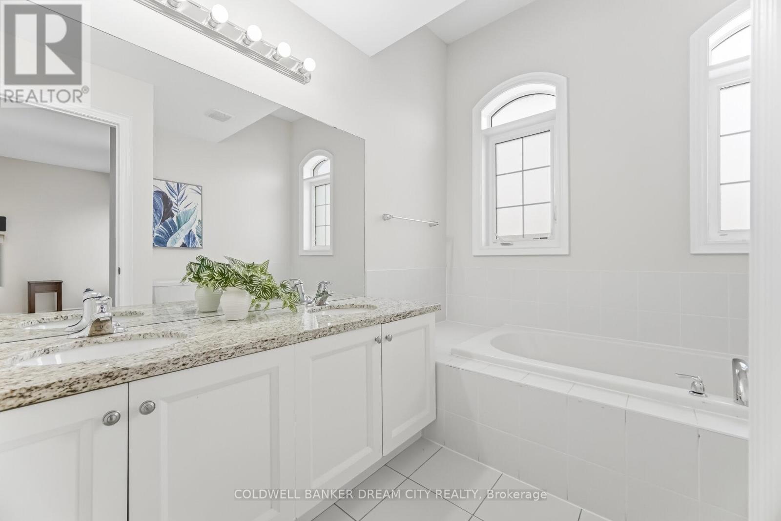 382 Kirkham Drive, Markham, Ontario  L3S 0E4 - Photo 25 - N13035054