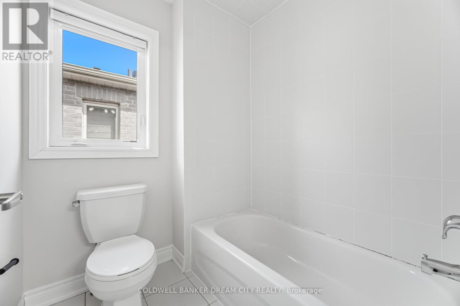 382 Kirkham Drive, Markham, Ontario  L3S 0E4 - Photo 34 - N13035054