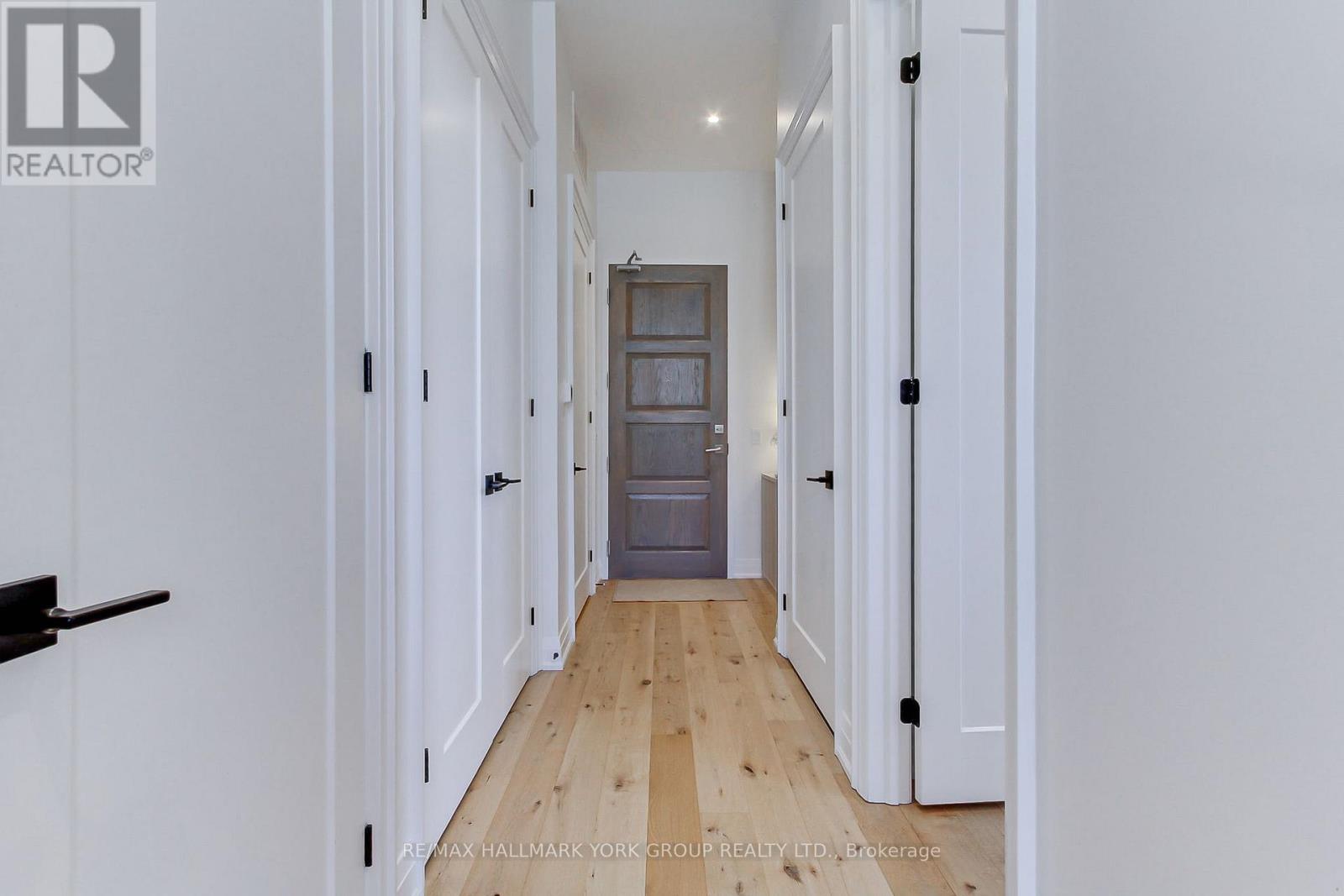 203 - 400 Park Avenue, Newmarket, Ontario  L3Y 1V8 - Photo 10 - N13035186