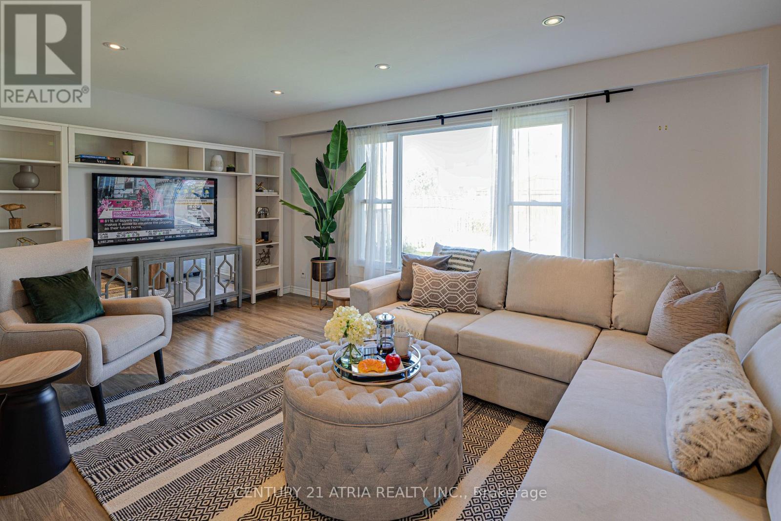 251 Stouffer Street, Whitchurch-Stouffville, Ontario  L4A 4Y8 - Photo 1 - N13035224