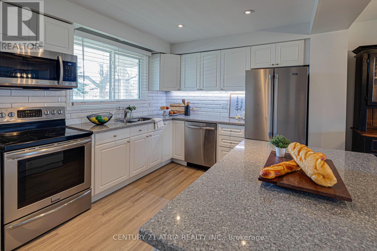 251 Stouffer Street, Whitchurch-Stouffville, Ontario  L4A 4Y8 - Photo 10 - N13035224