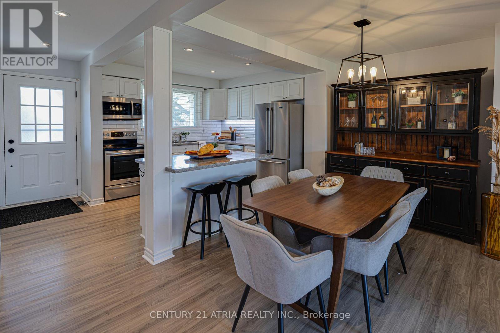 251 Stouffer Street, Whitchurch-Stouffville, Ontario  L4A 4Y8 - Photo 7 - N13035224