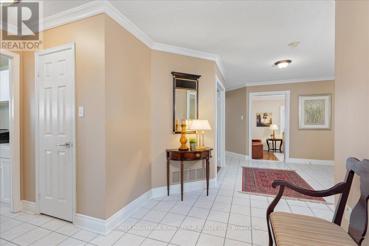 263 Mcclellan Way, Aurora, Ontario  L4G 6N9 - Photo 21 - N13035286