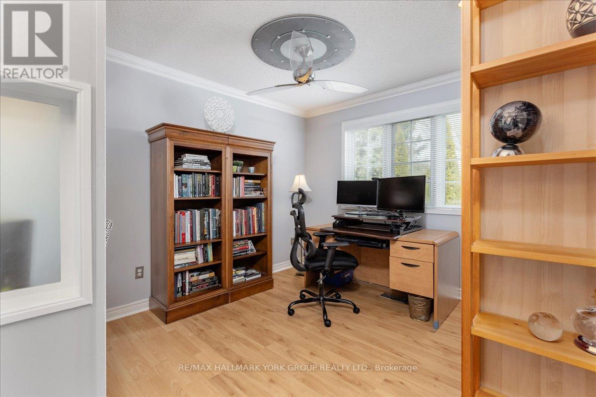 263 Mcclellan Way, Aurora, Ontario  L4G 6N9 - Photo 32 - N13035286