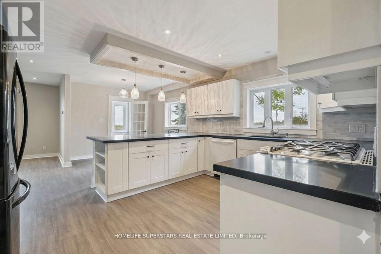 4290 Yonge Street, Bradford West Gwillimbury, Ontario  L0L 1R0 - Photo 30 - N13035306