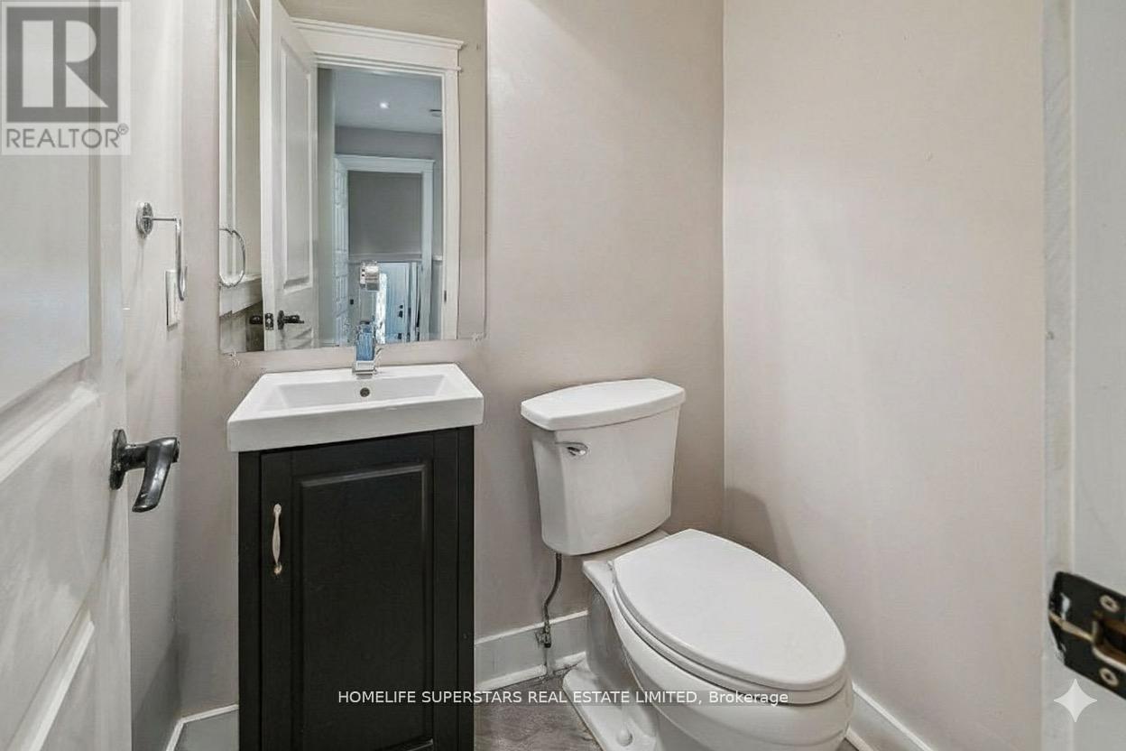 4290 Yonge Street, Bradford West Gwillimbury, Ontario  L0L 1R0 - Photo 38 - N13035306