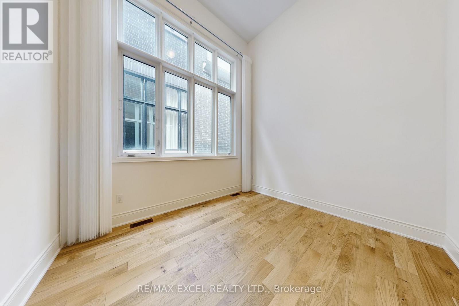 29 Night Sky Court, Richmond Hill, Ontario  L4C 2R4 - Photo 19 - N13035364