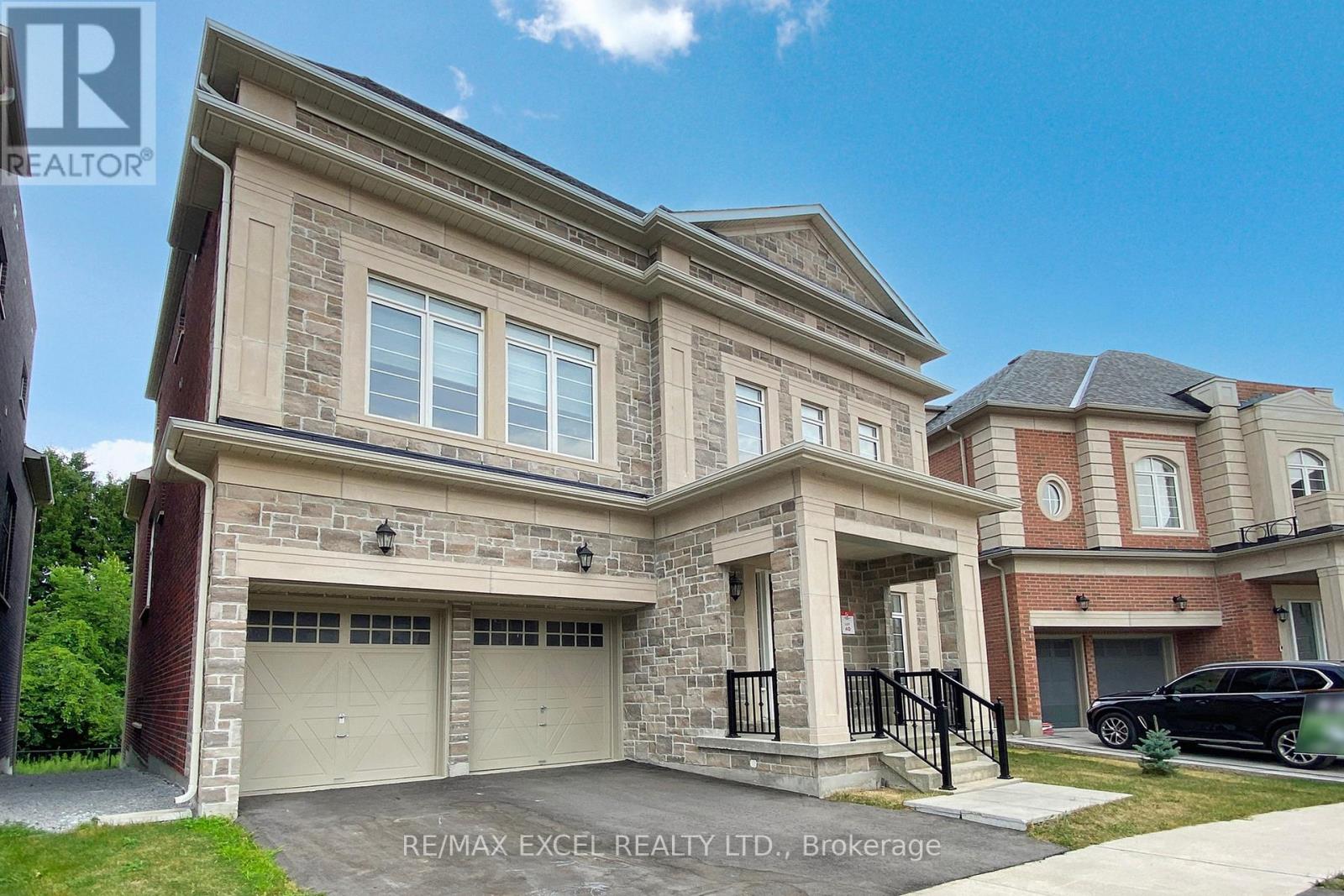 29 Night Sky Court, Richmond Hill, Ontario  L4C 2R4 - Photo 2 - N13035364