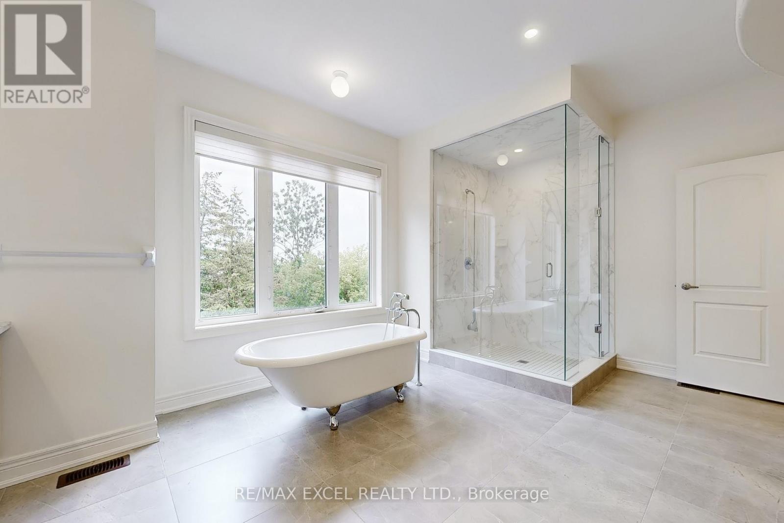 29 Night Sky Court, Richmond Hill, Ontario  L4C 2R4 - Photo 24 - N13035364