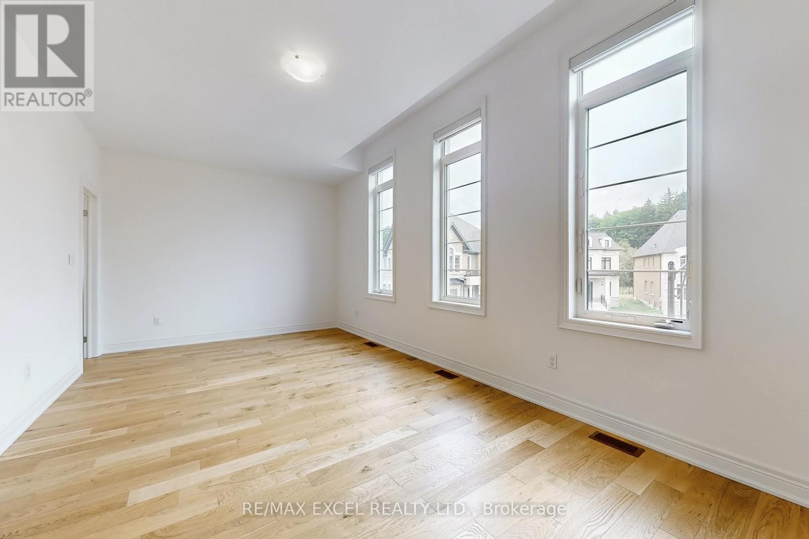 29 Night Sky Court, Richmond Hill, Ontario  L4C 2R4 - Photo 32 - N13035364