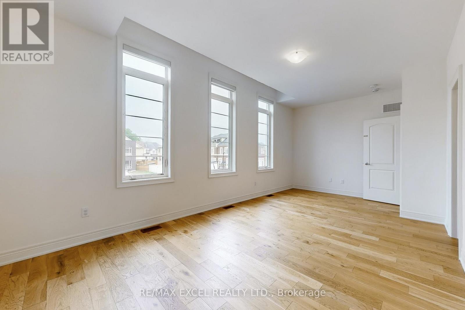 29 Night Sky Court, Richmond Hill, Ontario  L4C 2R4 - Photo 33 - N13035364