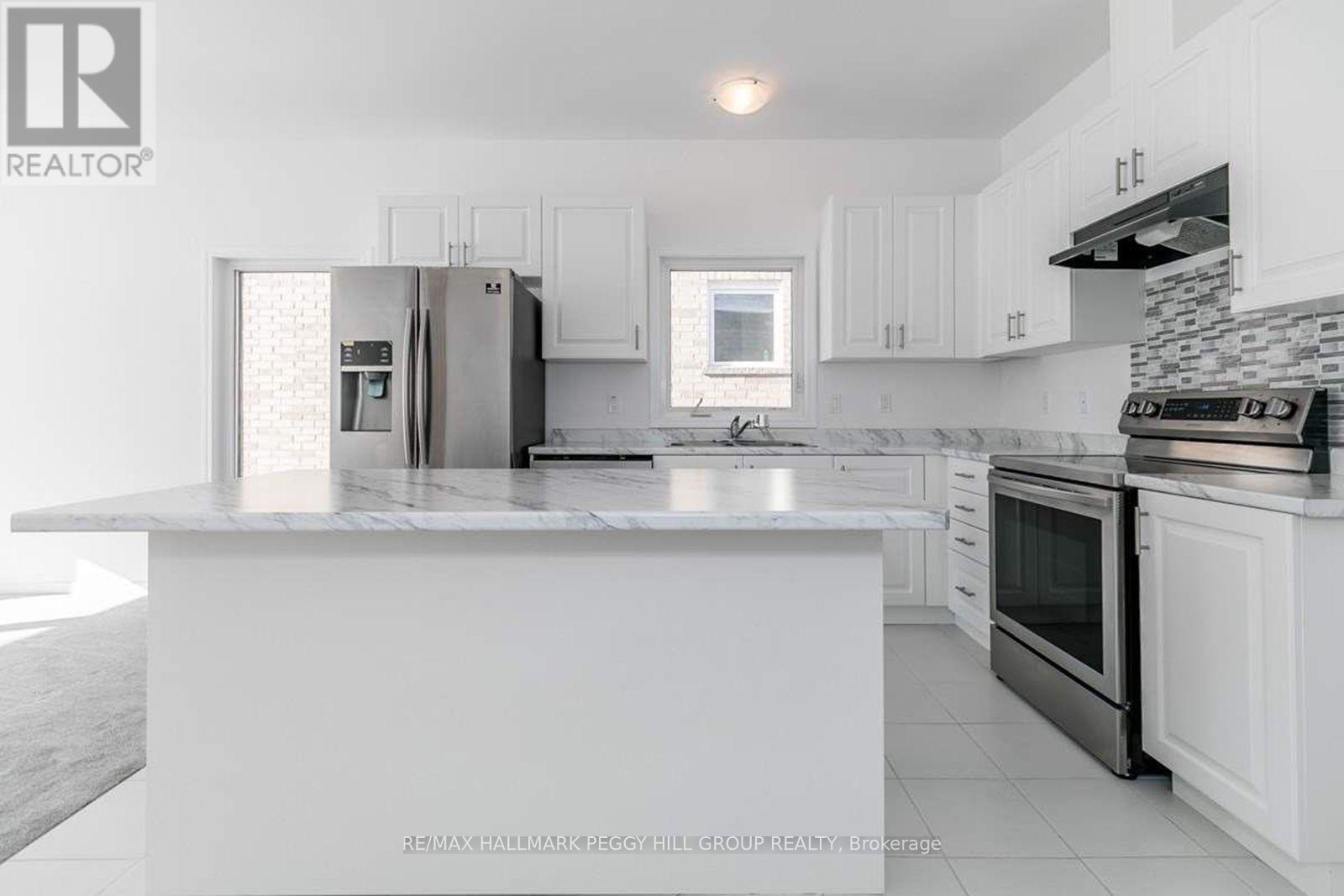 98 Isabella Drive, Orillia, Ontario  L3V 8K7 - Photo 9 - S13035012