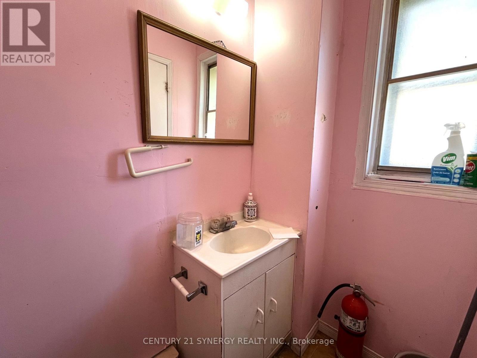 3 William Street W, Smiths Falls, Ontario  K7A 2B1 - Photo 11 - X12382603