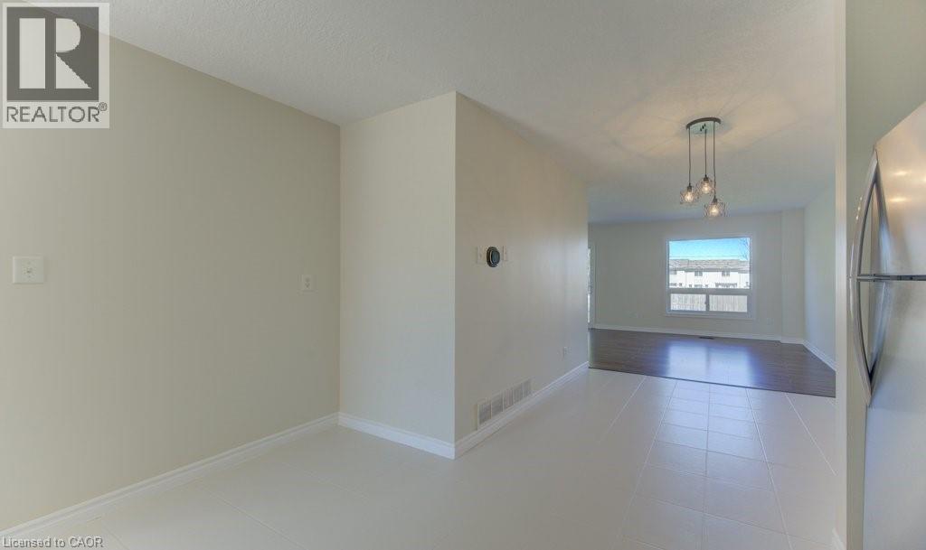 90 Ralgreen Crescent, Kitchener, Ontario  N2M 1T9 - Photo 16 - 40823416