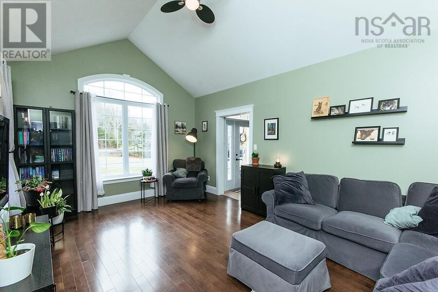 2249 Sackville Drive, Upper Sackville, Nova Scotia  B4E 3C7 - Photo 5 - 202608363