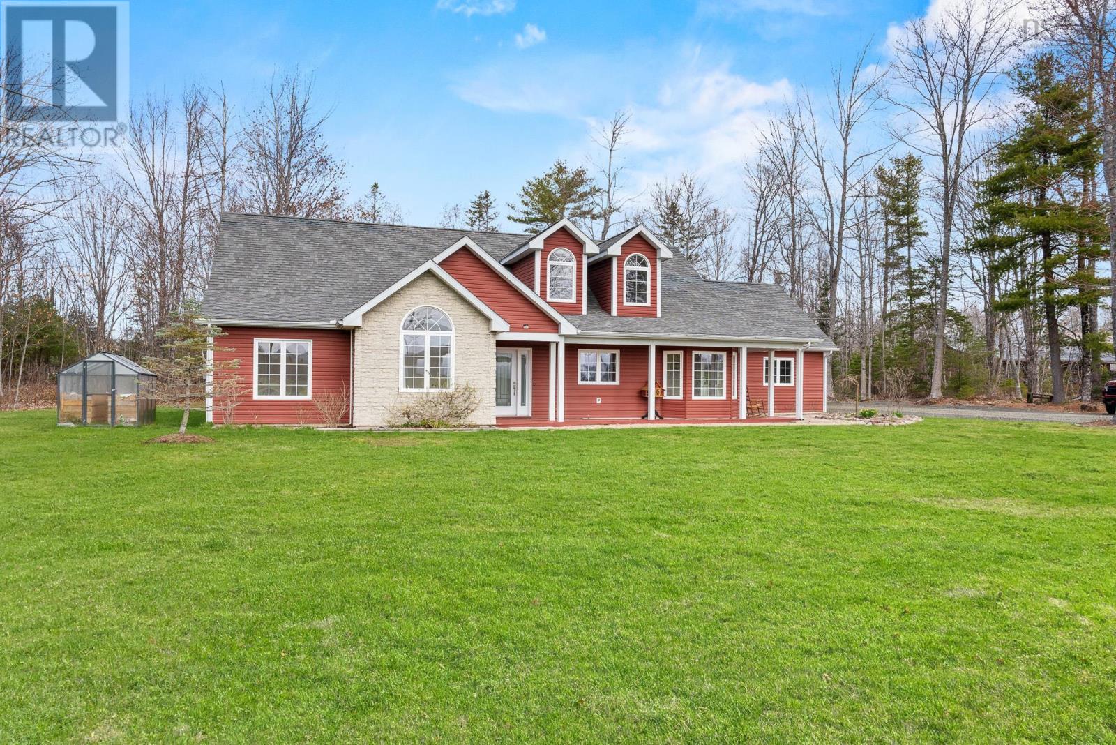 1939 Middle Road, Nictaux, Nova Scotia  B0S 1P0 - Photo 2 - 202608364