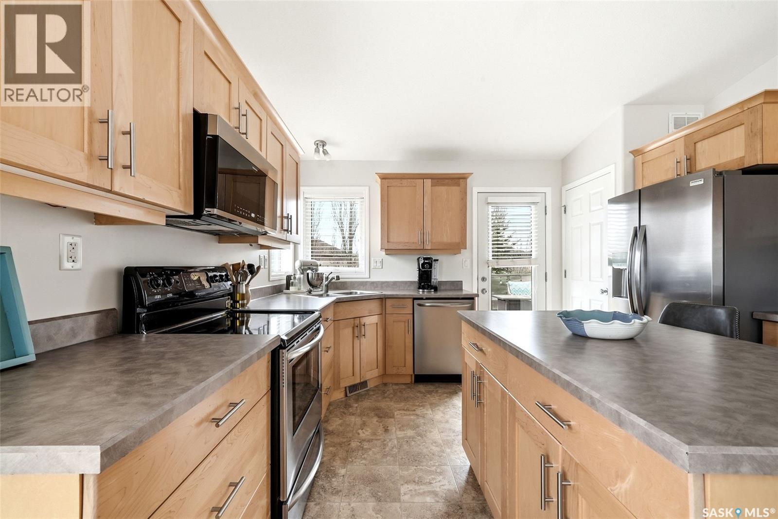 11 Fairway Crescent, White City, Saskatchewan  S4L 0A8 - Photo 8 - SK033687