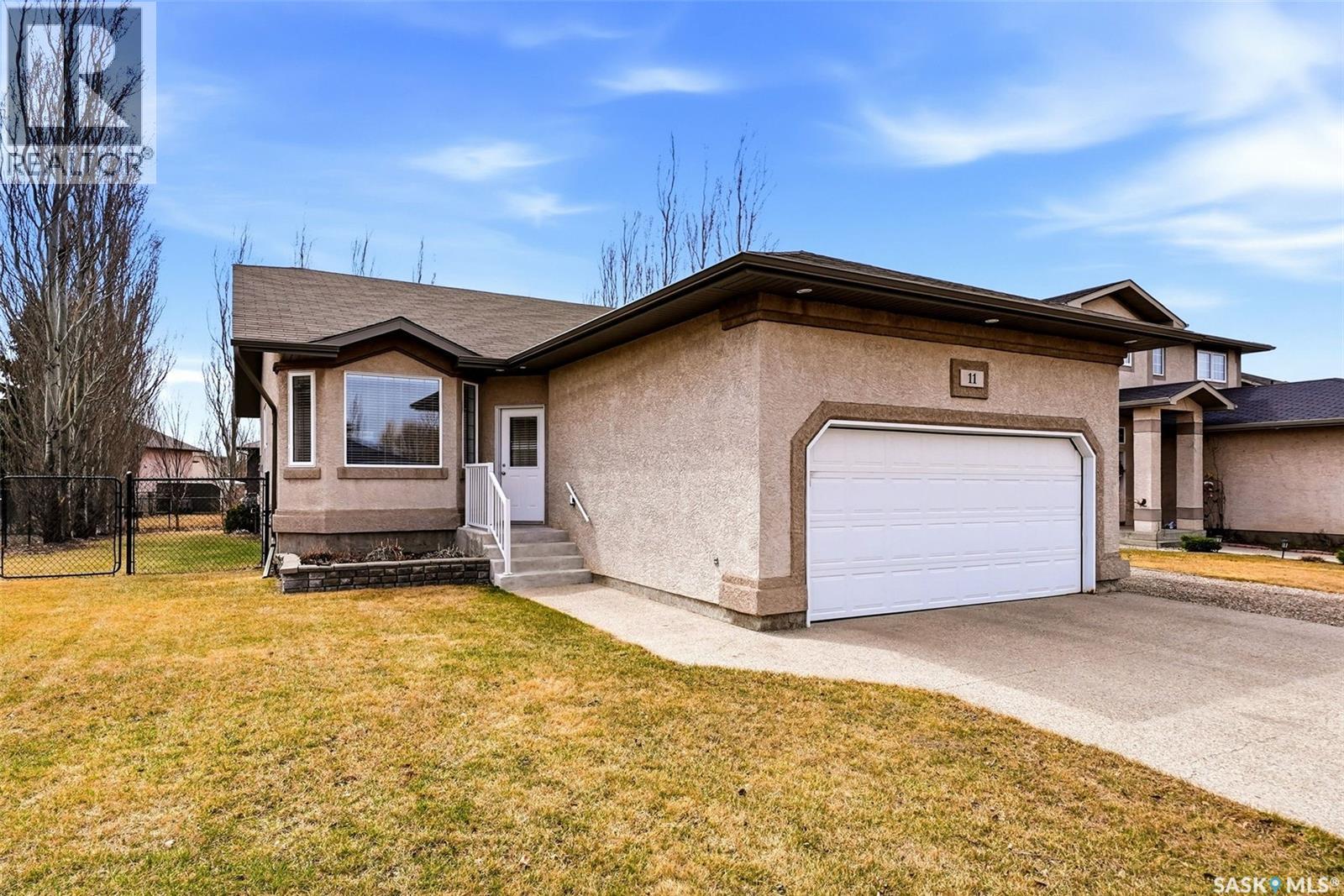 11 Fairway Crescent, White City, Saskatchewan  S4L 0A8 - Photo 2 - SK033687
