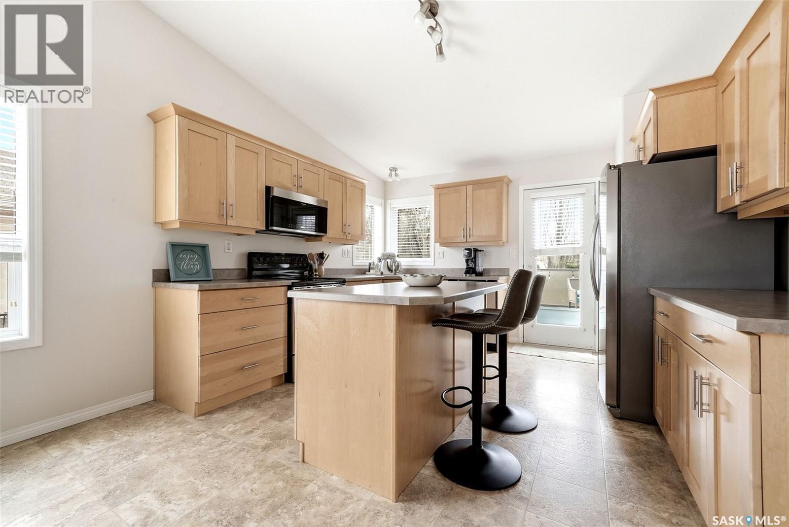 11 Fairway Crescent, White City, Saskatchewan  S4L 0A8 - Photo 7 - SK033687