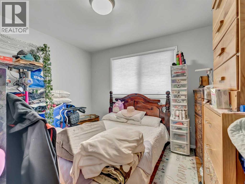 237 7 Street SW, Medicine Hat, Alberta  T1A 4K2 - Photo 13 - A2293578