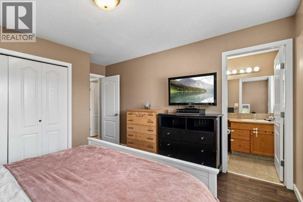 12 Hansen Close, Sylvan Lake, Alberta  T4S 2P1 - Photo 21 - A2301139