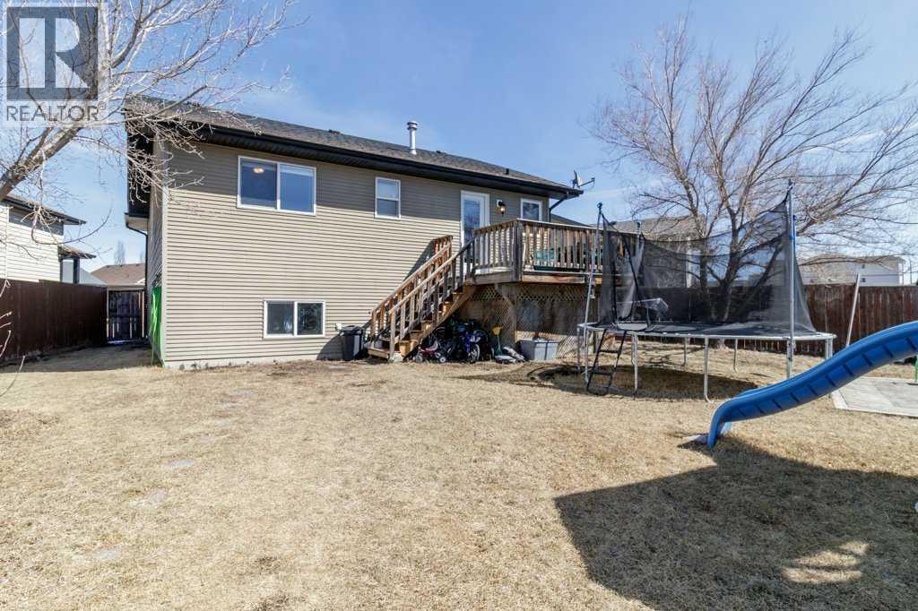 12 Hansen Close, Sylvan Lake, Alberta  T4S 2P1 - Photo 11 - A2301139