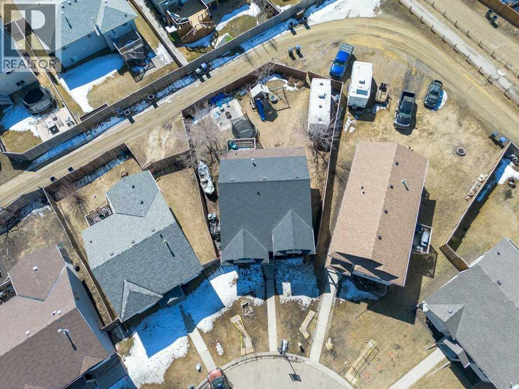 12 Hansen Close, Sylvan Lake, Alberta  T4S 2P1 - Photo 2 - A2301139