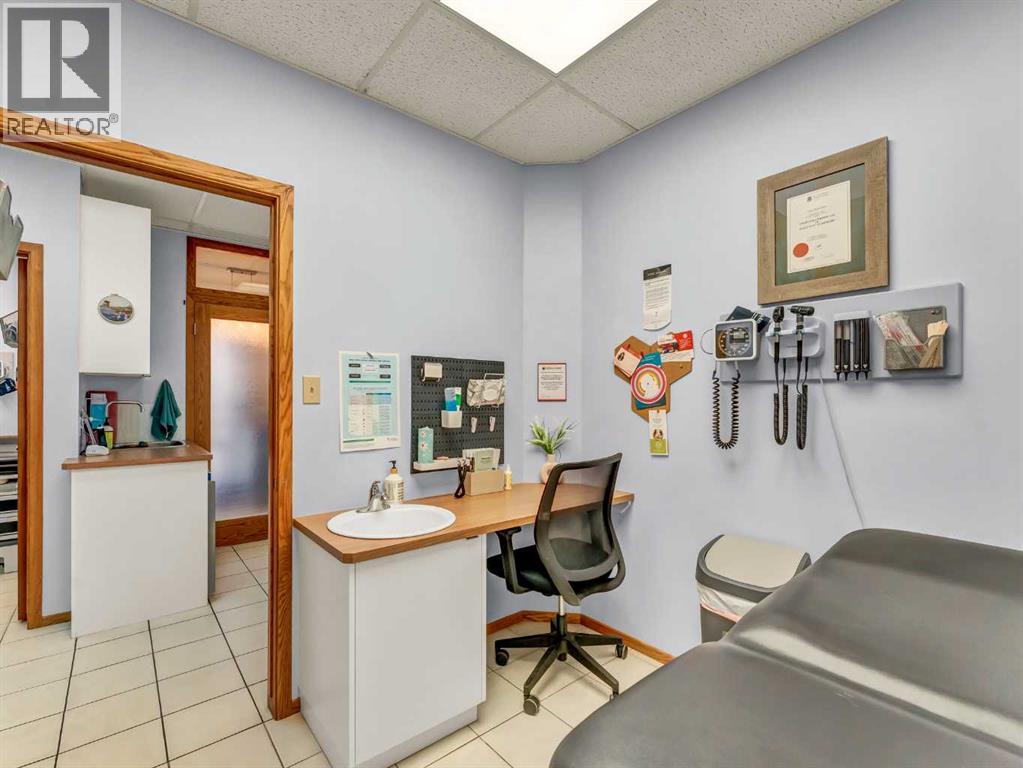 4, 809 Bullivant Crescent Sw, Medicine Hat, Alberta  T1A 5G5 - Photo 16 - A2302558