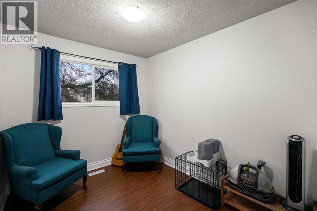 6706 Marler Drive, Camrose, Alberta  T4V 3R3 - Photo 8 - A2301769