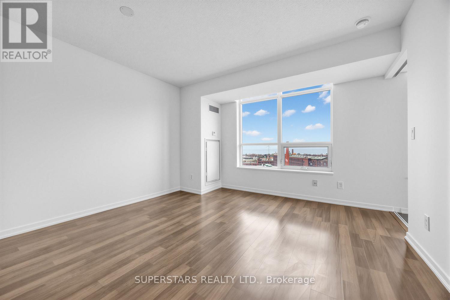 1416 - 38 Joe Shuster Way, Toronto, Ontario  M6K 0A5 - Photo 2 - W13034988