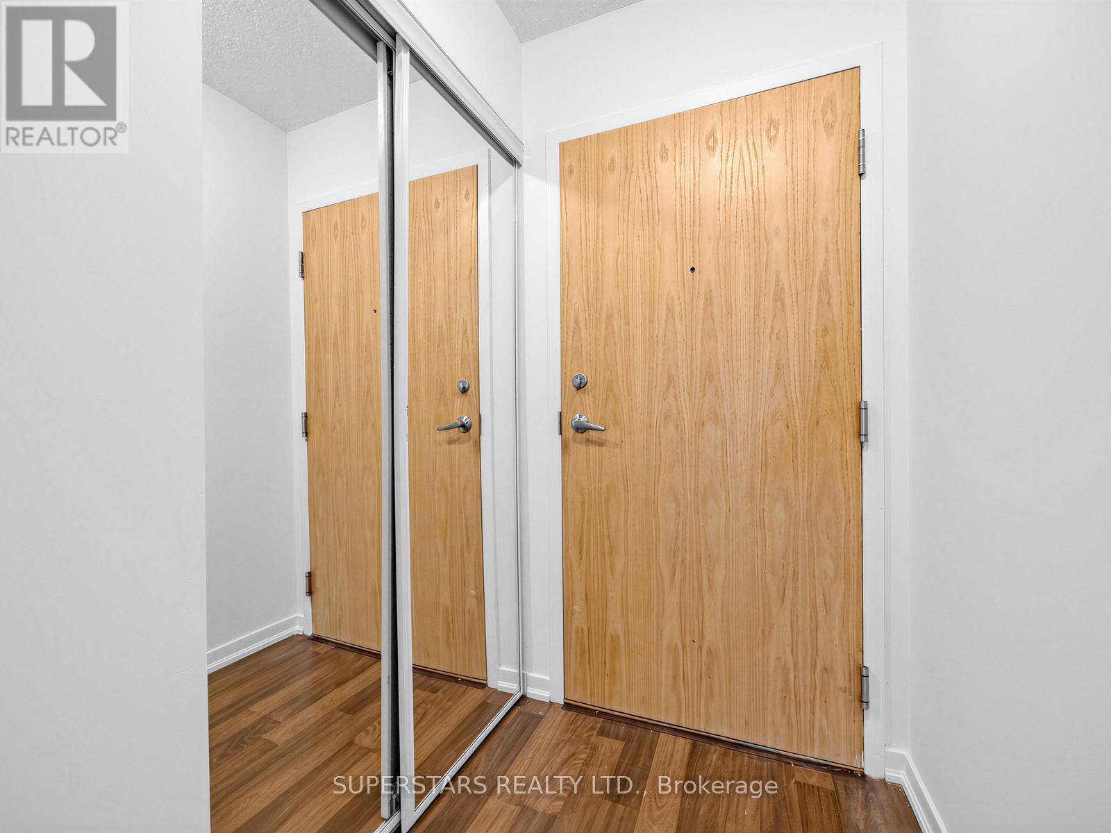 1416 - 38 Joe Shuster Way, Toronto, Ontario  M6K 0A5 - Photo 5 - W13034988