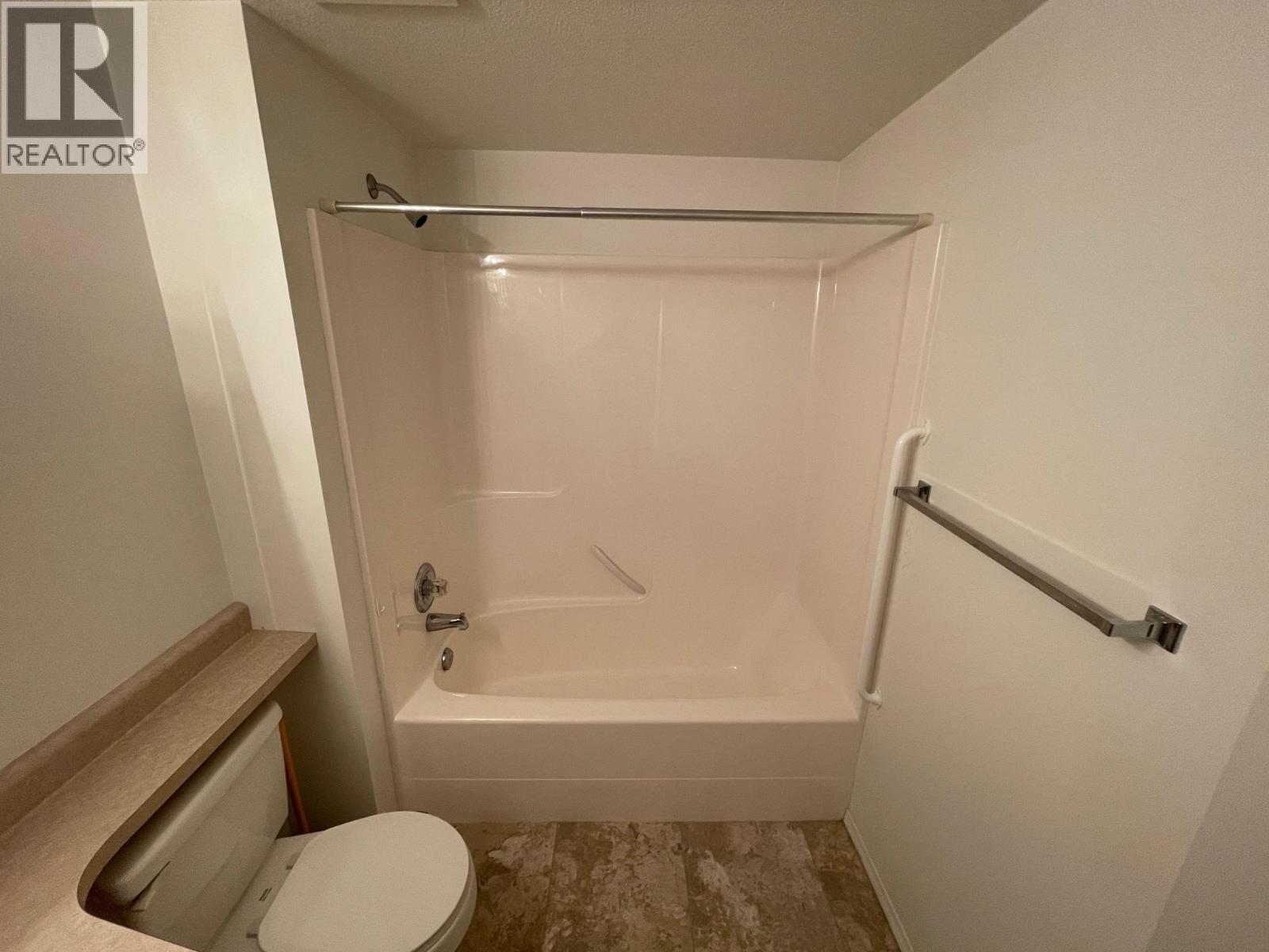 7140 4th Street Unit# 200, Grand Forks, British Columbia  V0H 1H0 - Photo 23 - 10384199