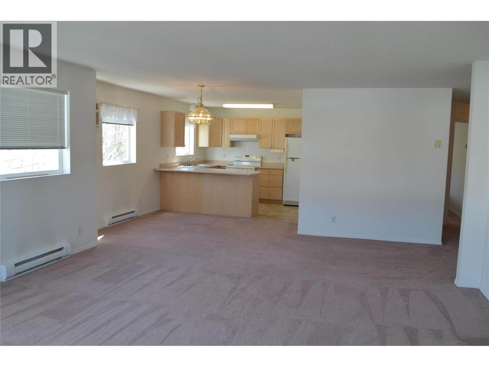 7140 4th Street Unit# 200, Grand Forks, British Columbia  V0H 1H0 - Photo 7 - 10384199