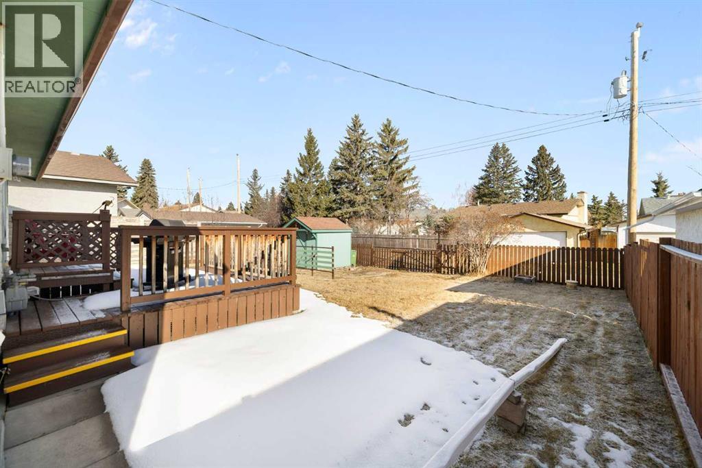 472 Cedarpark Drive Sw, Calgary, Alberta  T2W 2J7 - Photo 40 - A2299627