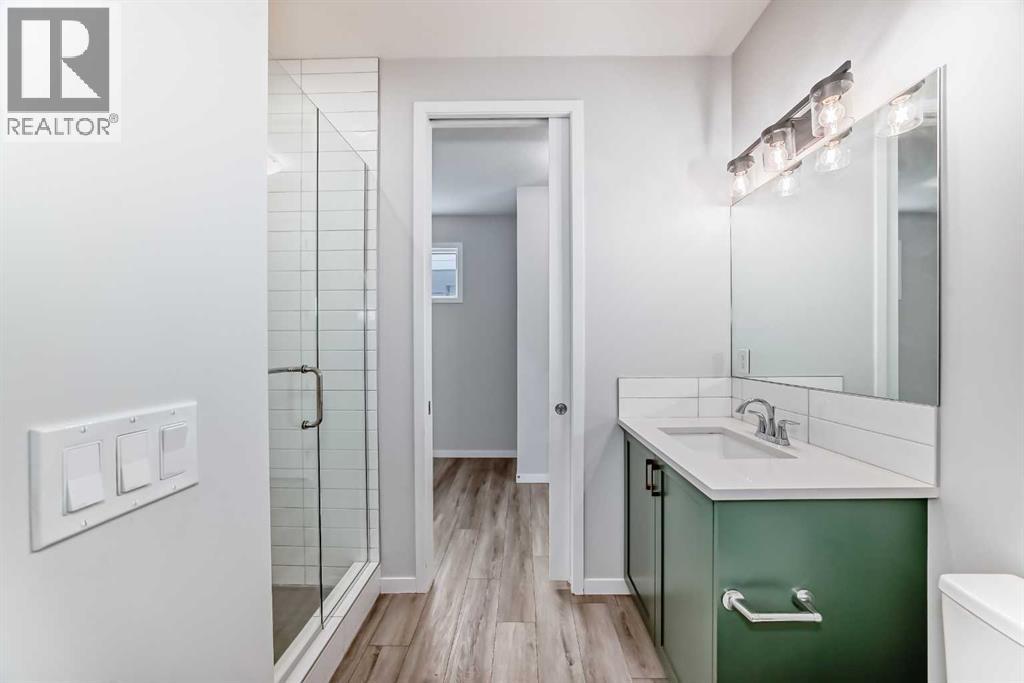 16 West Grove Link SW, Calgary, Alberta  T3H 6E3 - Photo 12 - A2302561