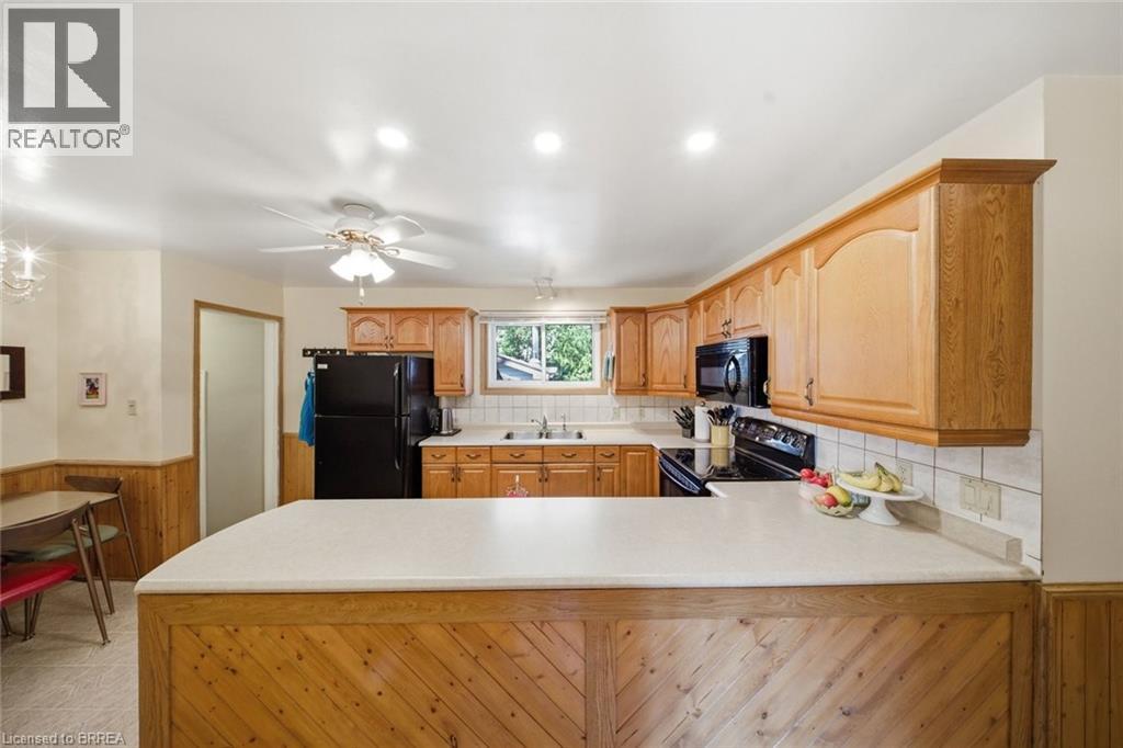 36 Hamilton Avenue, Brantford, Ontario  N3S 6Z9 - Photo 9 - 40823264