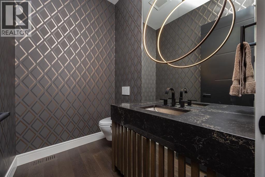 315 Elveden Court SW, Calgary, Alberta  T3H 2A9 - Photo 15 - A2303163