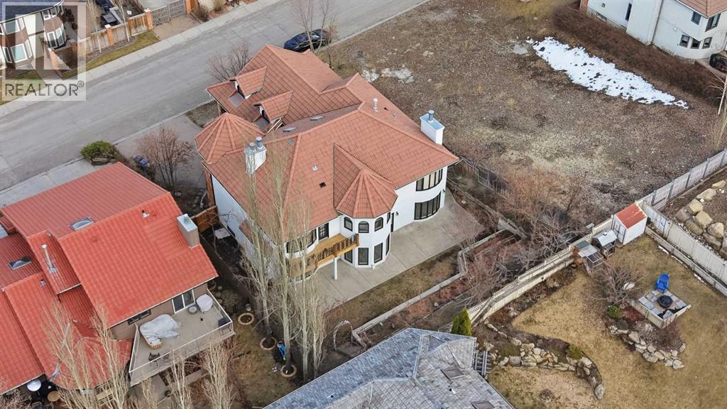 91 Patterson Crescent Sw, Calgary, Alberta  T3J 2B9 - Photo 50 - A2303800