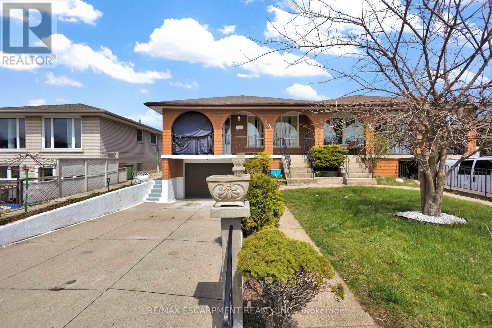 304 CELTIC DRIVE, Hamilton, Ontario