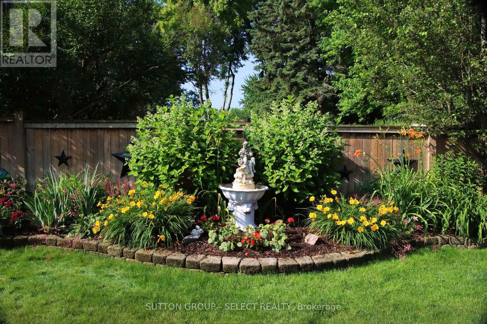 1054 Chippewa Drive, London East, Ontario  N5V 2T7 - Photo 3 - X13026742