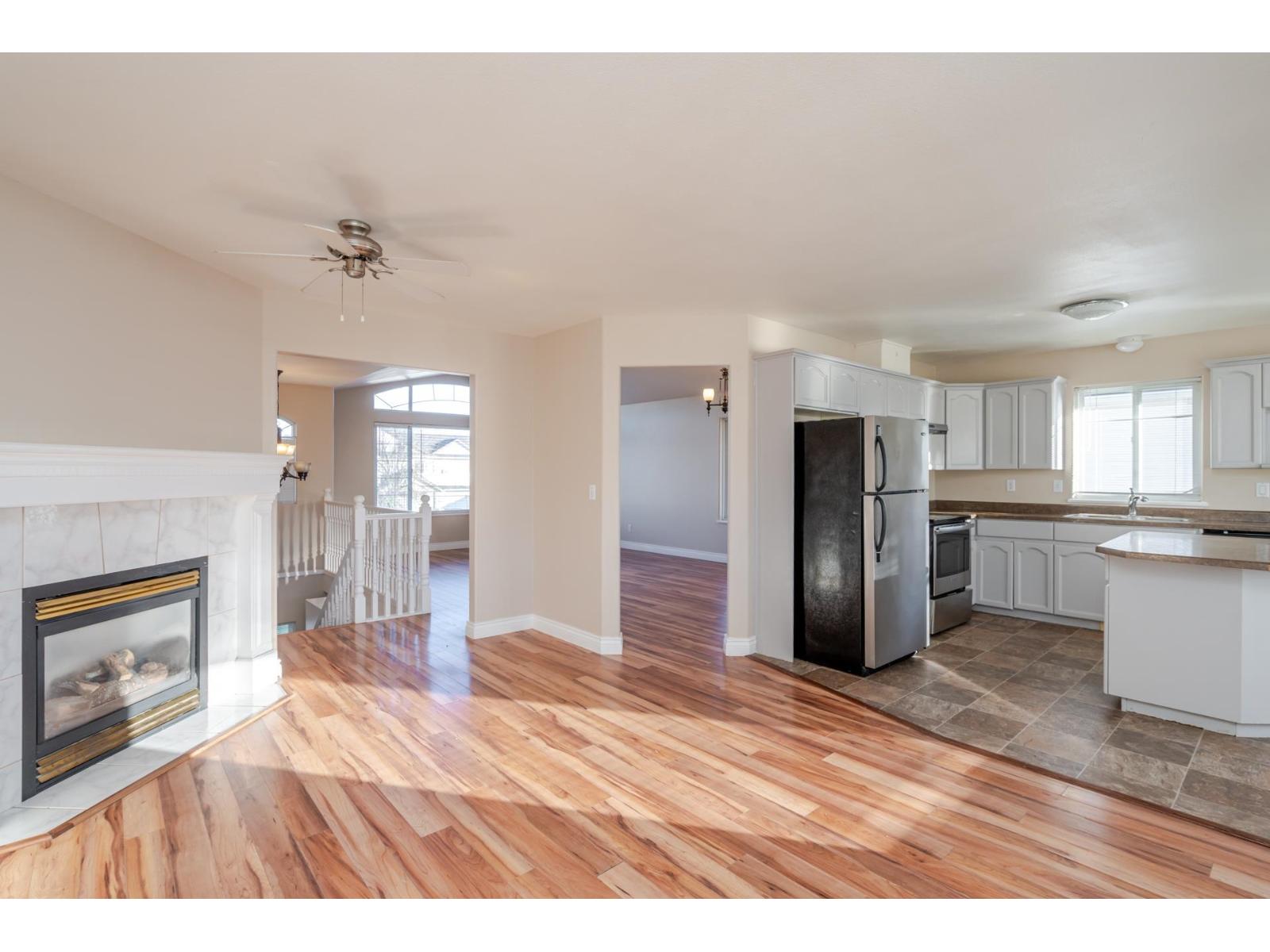 34732 7th Avenue, Abbotsford, British Columbia  V2S 8C4 - Photo 12 - R3114349