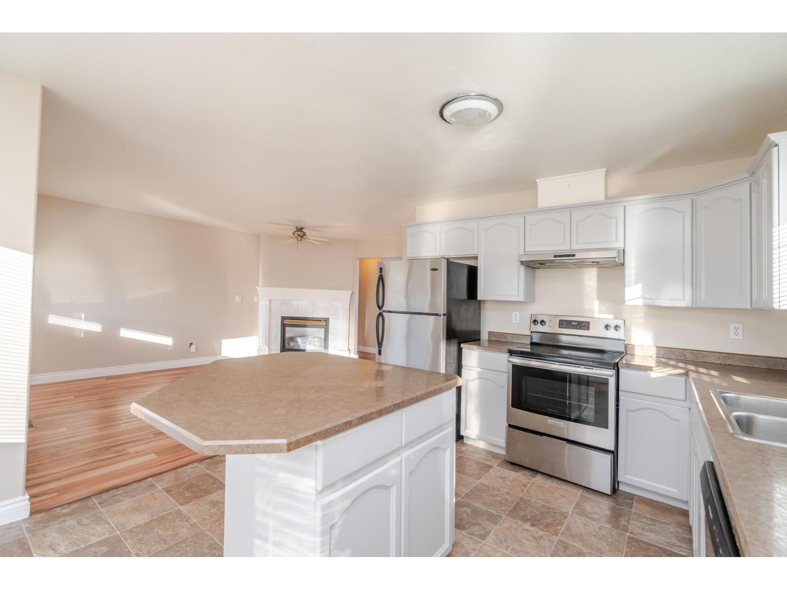 34732 7th Avenue, Abbotsford, British Columbia  V2S 8C4 - Photo 17 - R3114349