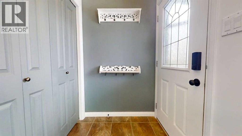 66 Haru Moriyama Road N, Lethbridge, Alberta  T1H 5R6 - Photo 3 - A2289614