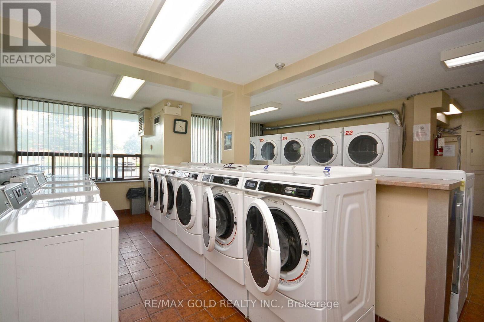 404 - 18 Knightsbridge Road, Brampton, Ontario  L6T 3X5 - Photo 46 - W13030614